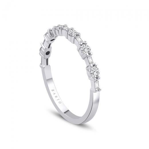 0.34 Karat Pırlanta Baget Küpe IDL Sertifikalı